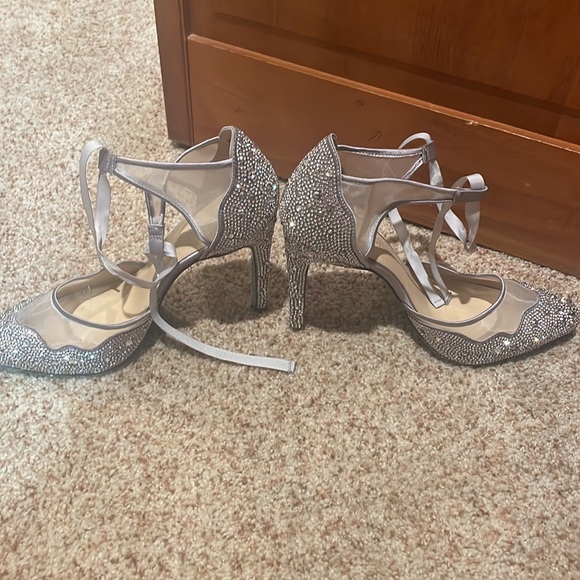 Betsy Johnson Iris Dress pumps - Picture 2 of 5